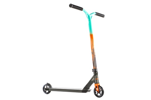 [dis_3708] Trottinette Versatyl Bloody Mary V2 Orange Bleu